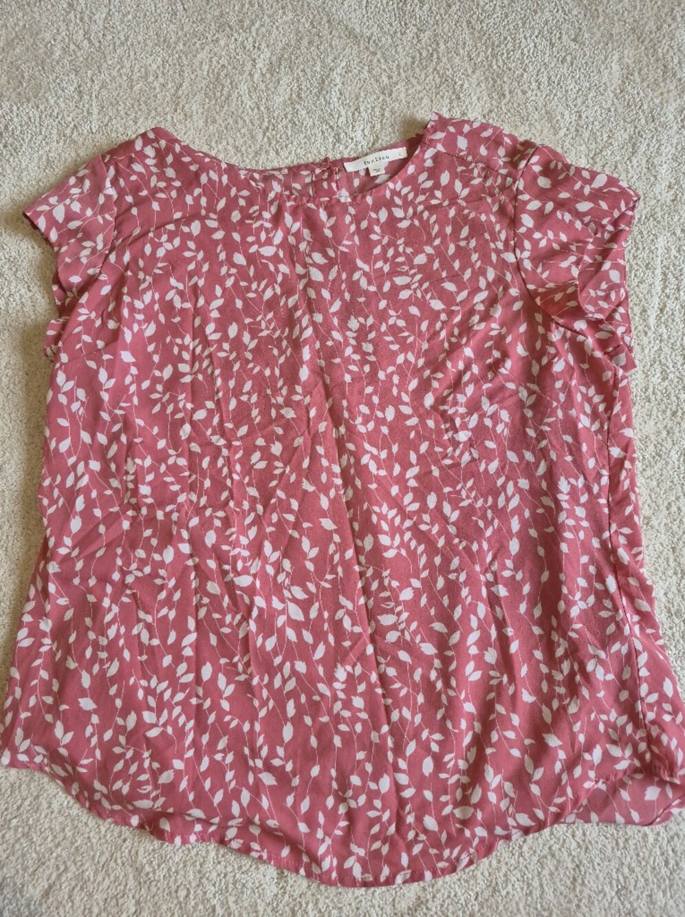 Women’s Pink Leaf-Print Short Sleeve Top